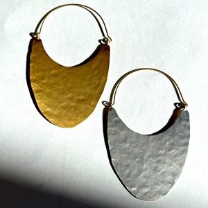 Two tone beautiful hoop earrings